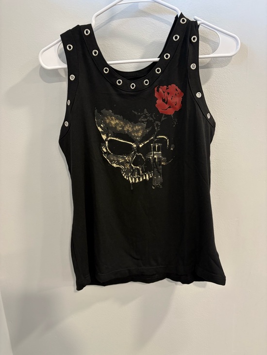 unknown Tops - Black Skull & Red Rose Eyelet Tank Top